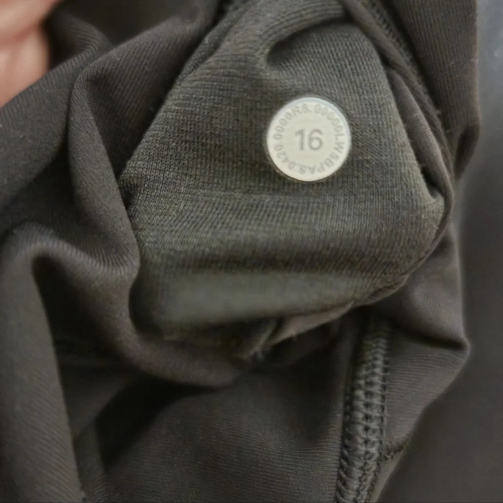 Lululemon Wunder Under 25" - Picture 6 of 6